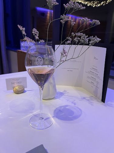 Comentarii opinii despre The Stage