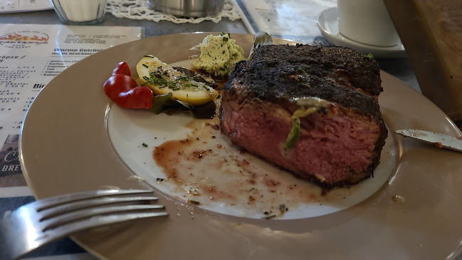 Comentarii opinii despre Zum Stadtkrug: Steakhaus, Barbeque & Grill Restaurant mit Hotel