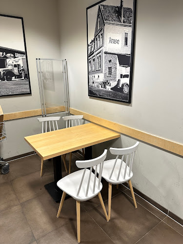 Reyna‘s DönerPizza - Gastronomie und Hotellerie