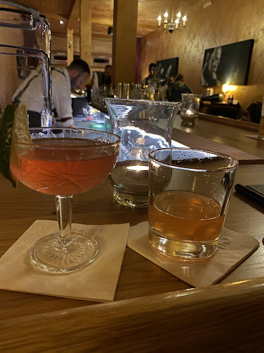 Opinii despre Torrio's - American Bar în Lübeck - Gastronomie und Hotellerie