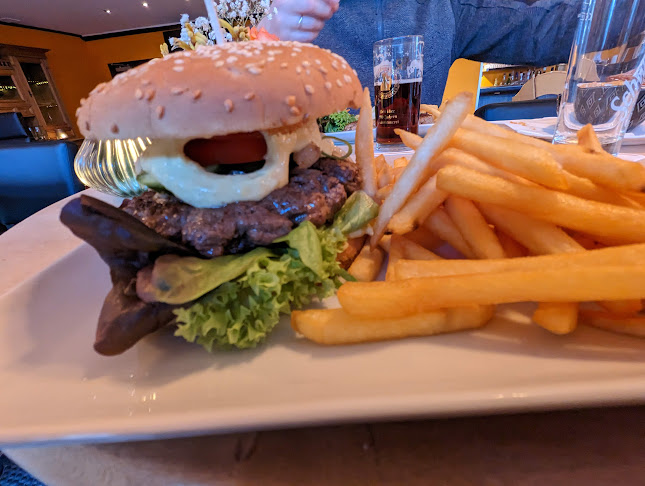 Opinii despre Meli’s Bar & Food în Meerbusch - Gastronomie und Hotellerie