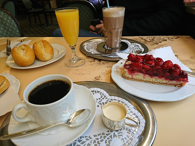 Konditorei Schurr - Gastronomie und Hotellerie