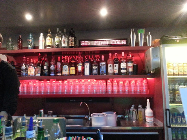 Cocktails & More - Equipment Verleih - Crushed Ice - Ausschankwagen - Sicherheitskonzepte - Gastronomie und Hotellerie