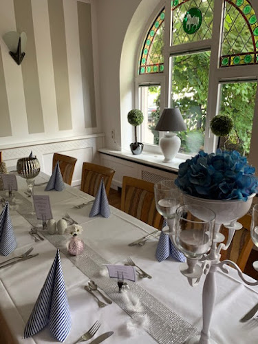 Opinii despre Hotel & Restaurant Weisses Ross în Groitzsch - Gastronomie und Hotellerie