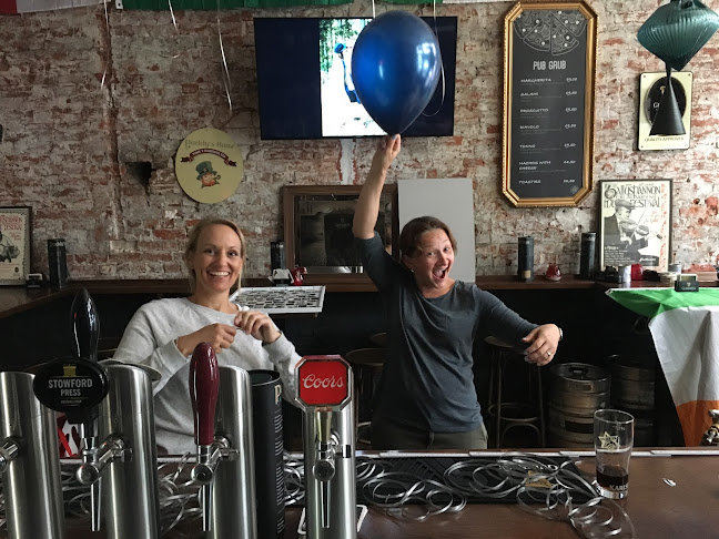 Opinii despre Paddy's Bar în Hamburg - Gastronomie und Hotellerie