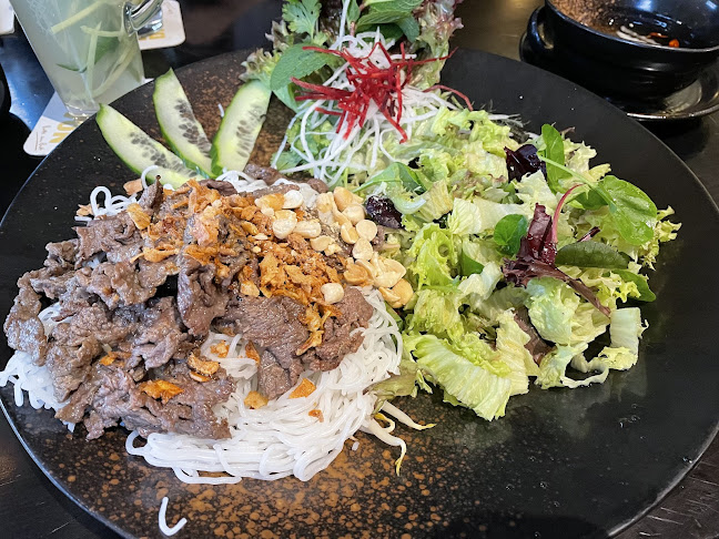 Opinii despre Nhy Star în Bochum - Gastronomie und Hotellerie