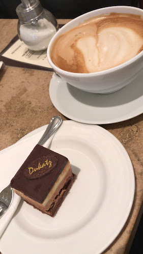 St.-Anna-Straße 11, 80538 München