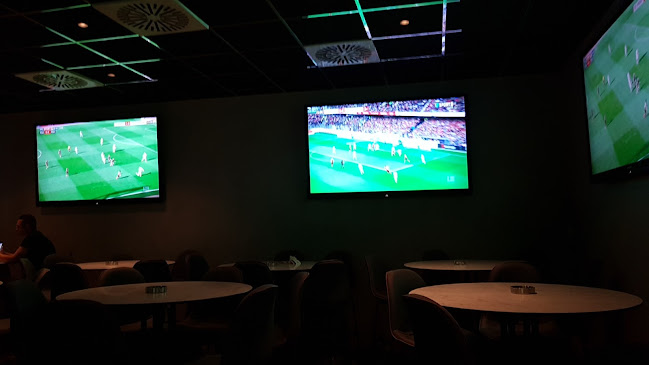 Robert-Koch-Straße 3-19, 71229 Leonberg