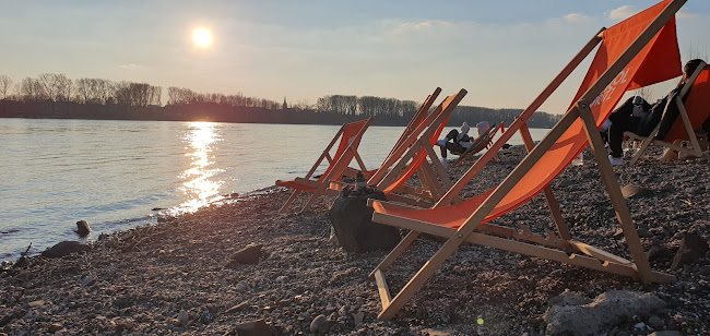 Opinii despre Mondi Beachbar în Niederkassel - Gastronomie und Hotellerie