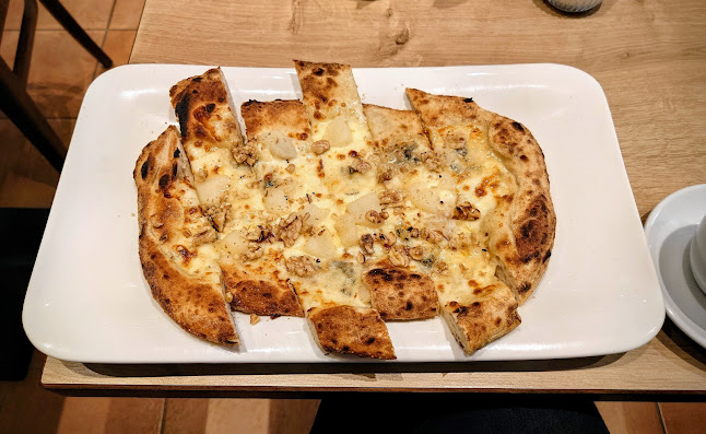 Trattoria Pizzeria Apulia Frankfurt - Gastronomie und Hotellerie