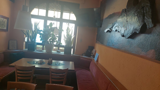 Cafeteria Theos - Gastronomie und Hotellerie