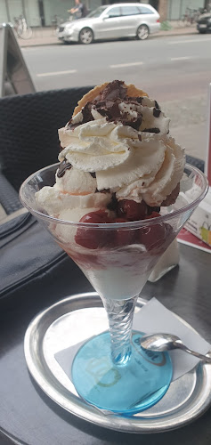 Comentarii opinii despre Eiscafé La Via