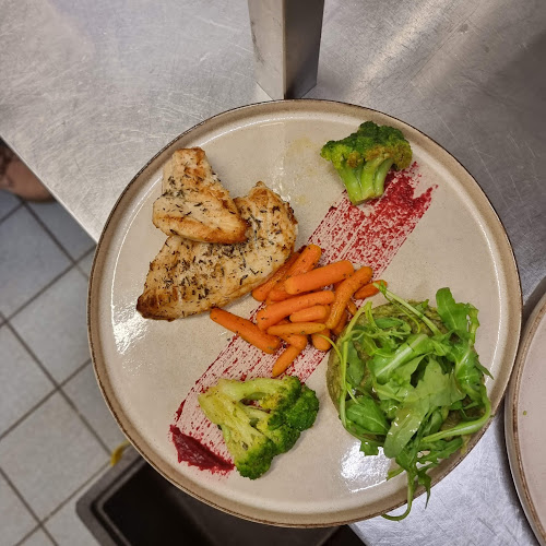 Bismarckpl. 8, 84034 Landshut