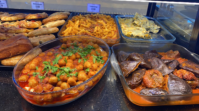 Comentarii opinii despre Melis Bäckerei & Feinkost