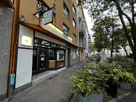 BIRDIE & CO. Deli · Café