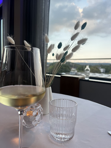 Opinii despre The Stage în Dortmund - Gastronomie und Hotellerie