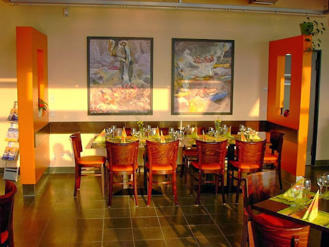 KANU Wildwasser – Terrasse - Gastronomie und Hotellerie