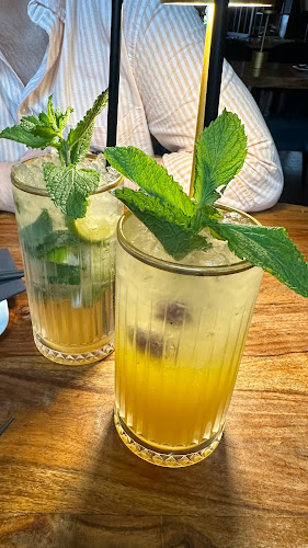 Face Sushi Restaurant & Bar