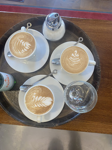 Opinii despre Trattoria Ossena în Berlin - Gastronomie und Hotellerie