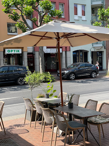 Clemens-August-Straße 7A, 53115 Bonn