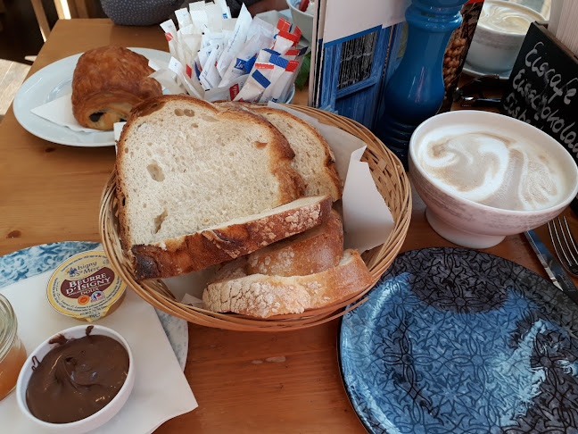 Opinii despre Les Deux Messieurs Wiesbaden în Wiesbaden - Gastronomie und Hotellerie