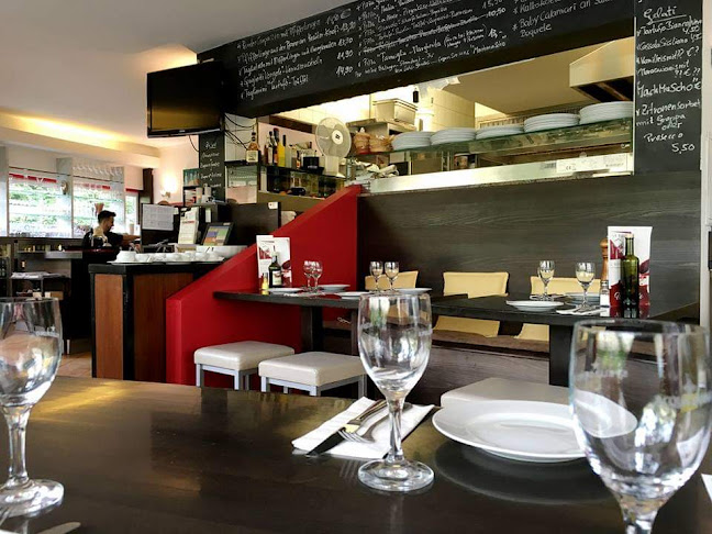 Opinii despre Pizzeria Il Disperato în Düsseldorf - Gastronomie und Hotellerie