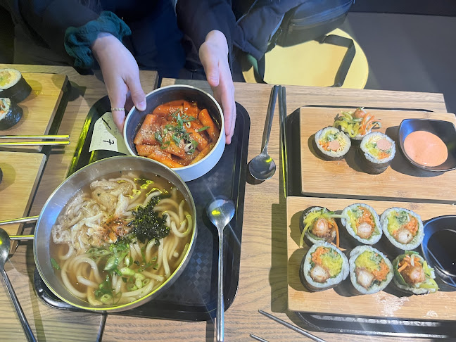 MoMo Roll - Gastronomie und Hotellerie