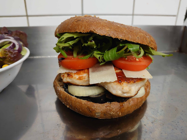 Opinii despre Food Drive Riedlingen în Biberach an der Riß - Gastronomie und Hotellerie