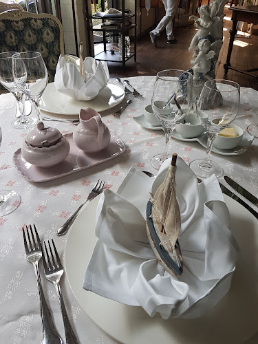 Comentarii opinii despre Badhaus