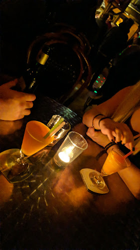 Opinii despre Charlys Musikkneipe în Oldenburg - Gastronomie und Hotellerie