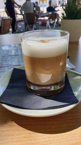 Café am Schloss / Saarbrücken - Gastronomie und Hotellerie