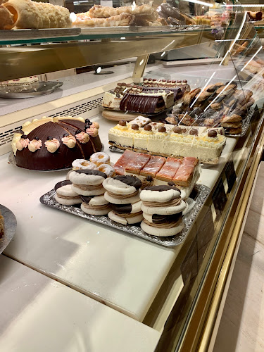 Opinii despre Konditorei & Café Müller în Dresden - Gastronomie und Hotellerie