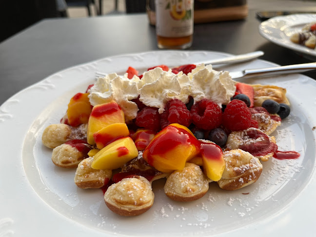 Comentarii opinii despre Curly's the Store