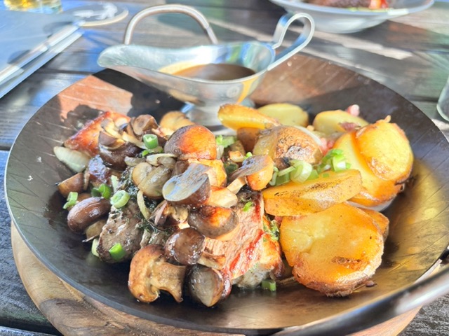 Opinii despre Der Stackmeister Restaurant & Bar în Hamburg - Gastronomie und Hotellerie