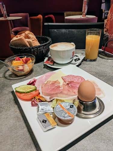 Comentarii opinii despre Café Polo