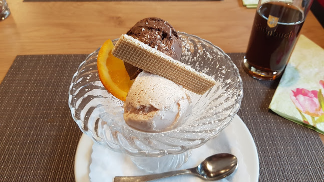 Opinii despre Schwarzwald Vereinsheim în Sindelfingen - Gastronomie und Hotellerie