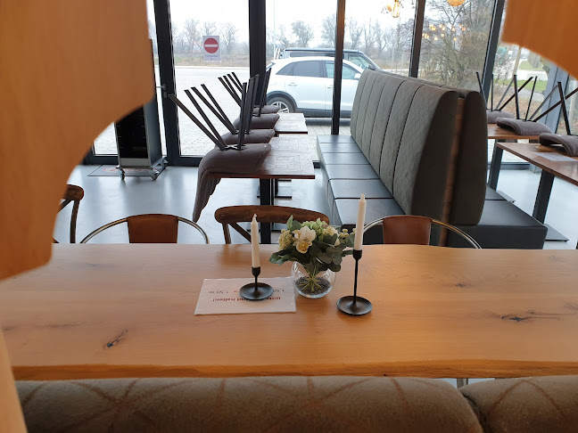 Ludwig-Erhard-Straße 22, 84034 Landshut