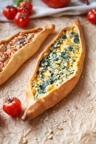 Opinii despre Sofra Döner Pizza Pide Haus Ditzingen în Ditzingen - Gastronomie und Hotellerie