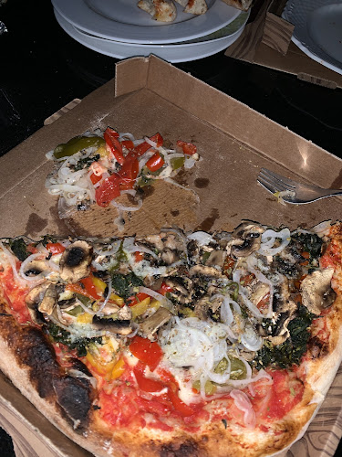 Opinii despre Pizzeria Pinocchio în Niederzier - Gastronomie und Hotellerie