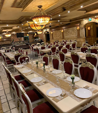 La Sude Cafe & Restaurant