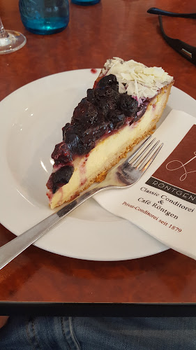 Opinii despre Classic Conditorei & Café Röntgen Warnemünde în Rostock - Gastronomie und Hotellerie