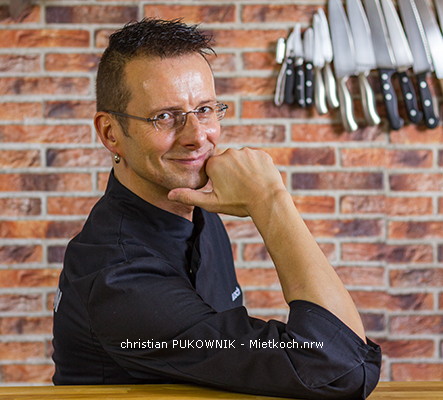 Opinii despre Mietkoch COOK-IN-ACTION, Inh. Christian Pukownik în Bochum - Gastronomie und Hotellerie