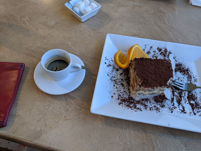 Opinii despre Ristorante Totò în Brandenburg an der Havel - Gastronomie und Hotellerie