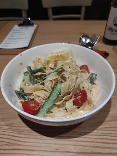 Nudel & Holz - Deine Pastabar - Gastronomie und Hotellerie