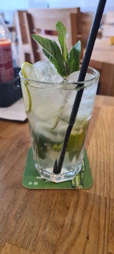 Pho 1990 - Gastronomie und Hotellerie