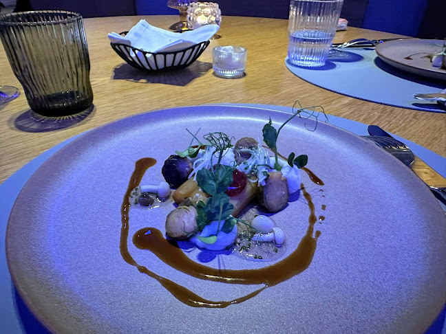 Comentarii opinii despre The Stage