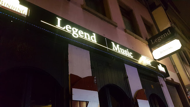 Opinii despre Legend Music Bar - Frankfurt am Main în Frankfurt am Main - Gastronomie und Hotellerie