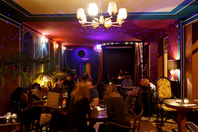 Zum Schwalbenschwanz