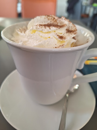 Opinii despre Campus Café Wolfen în Bitterfeld-Wolfen - Gastronomie und Hotellerie