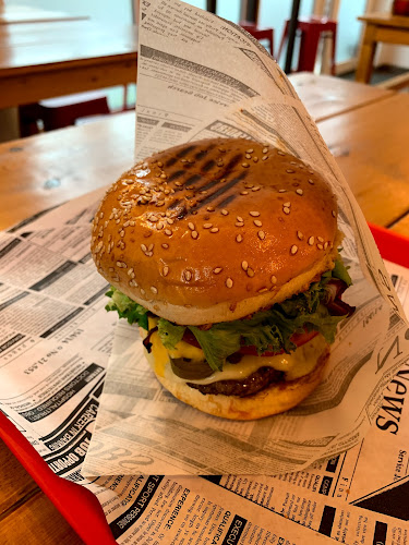 Comentarii opinii despre Monkey‘s Burger